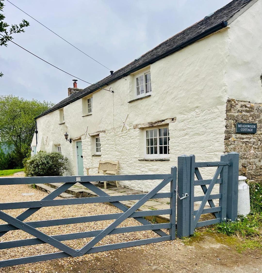 Meadowside Cottage, Characterful Grade 2 Listed Cottage Near To Wadebridge And Padstow Esterno foto